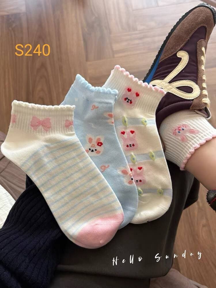 2025-12-22 21.22.30 سوكت ارنب استك🐰/جمله 12 قطعه - الصورة 1