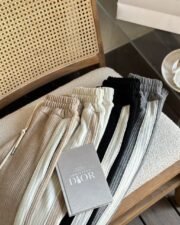 ⁦سوت قطعتين محمل  تركي⁩ - الصورة ⁦6⁩