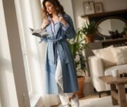 ⁦دريس ترنش كوت جينز⁩ - الصورة ⁦5⁩