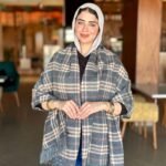 شال حريمي كاروهات بشراشيب