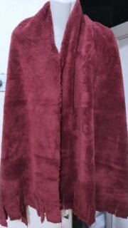 ⁦شال قطيفة فخم | كود 50⁩ - الصورة ⁦3⁩