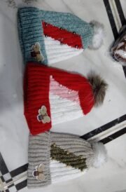 ⁦أيس كاب بناتي مبطن فرو | موديل محير⁩ - الصورة ⁦7⁩