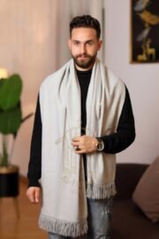 ⁦شال رجالي جوخ سادة⁩ - الصورة ⁦2⁩