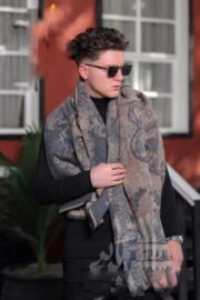 ⁦شال ماركات جوخ جكار⁩ - الصورة ⁦2⁩