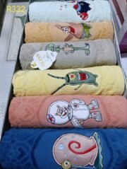 فوطه أطفال مطرز R332